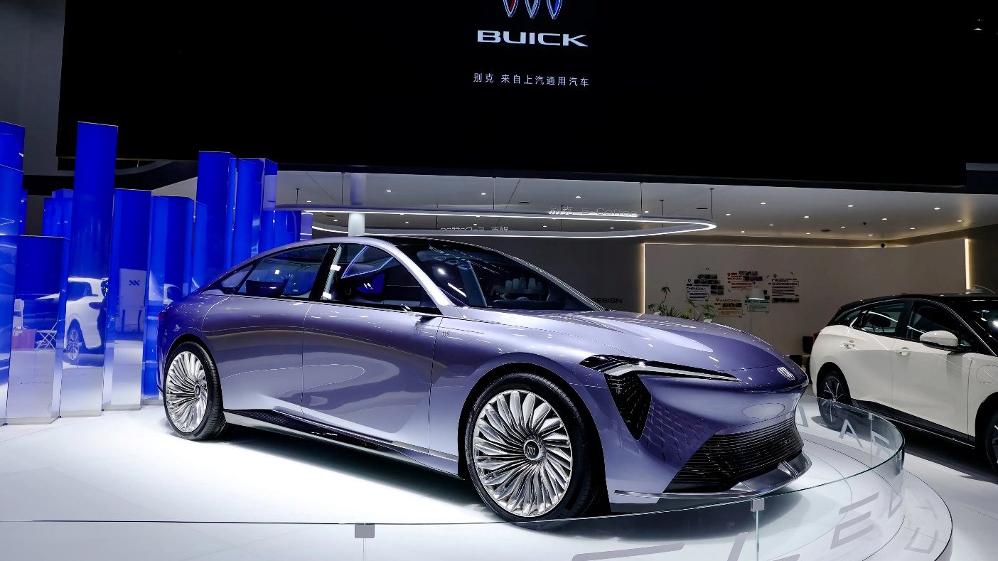 小米增速_续航与加速的对比：小米汽车的实力体现_小米的强力加速