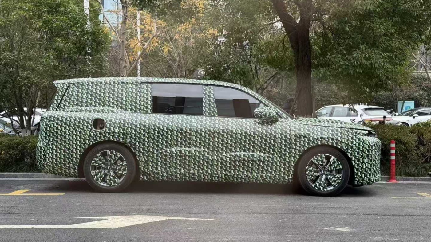 续航与加速的对比：小米汽车的实力体现_小米增速_小米的强力加速