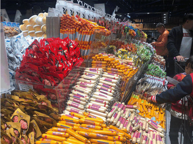 胖东来生鲜管理制度视频_胖东来生鲜食品的严控标准_胖东来超市生鲜管理