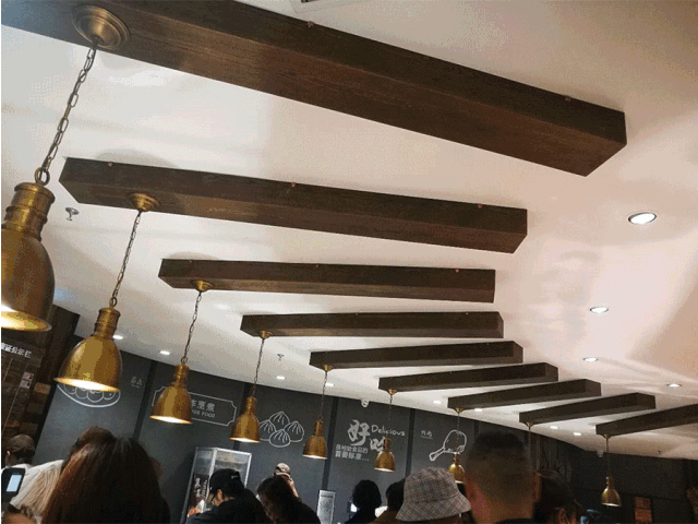 胖东来生鲜管理制度视频_胖东来生鲜食品的严控标准_胖东来超市生鲜管理