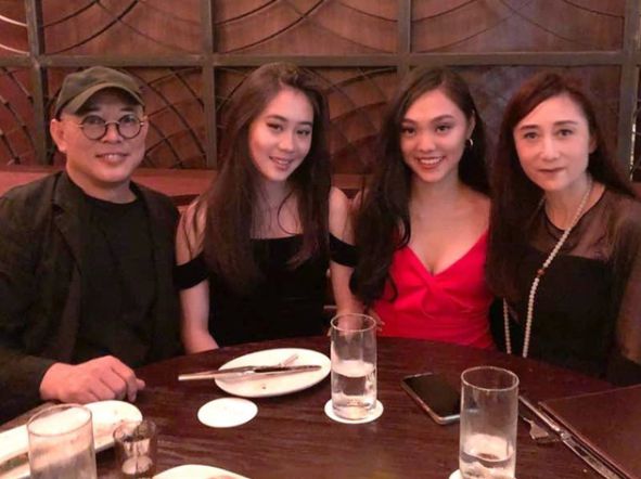 李连杰为爱妻庆生照片曝光 却被揭婚内出轨抛妻弃女丑闻