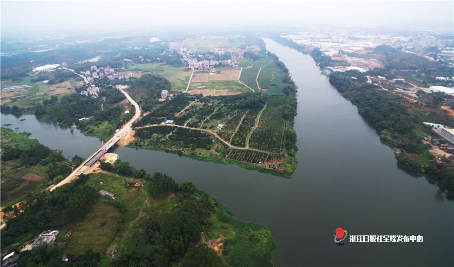 琼州海峡经济带_海南自贸港琼海市会扩大吗_促进琼港澳台经济合作的海南政策，分析其经济影响与机遇