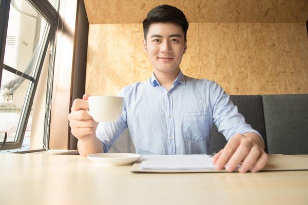 揭秘虚拟货币投资陷阱：如何防范风险并保护合法权益