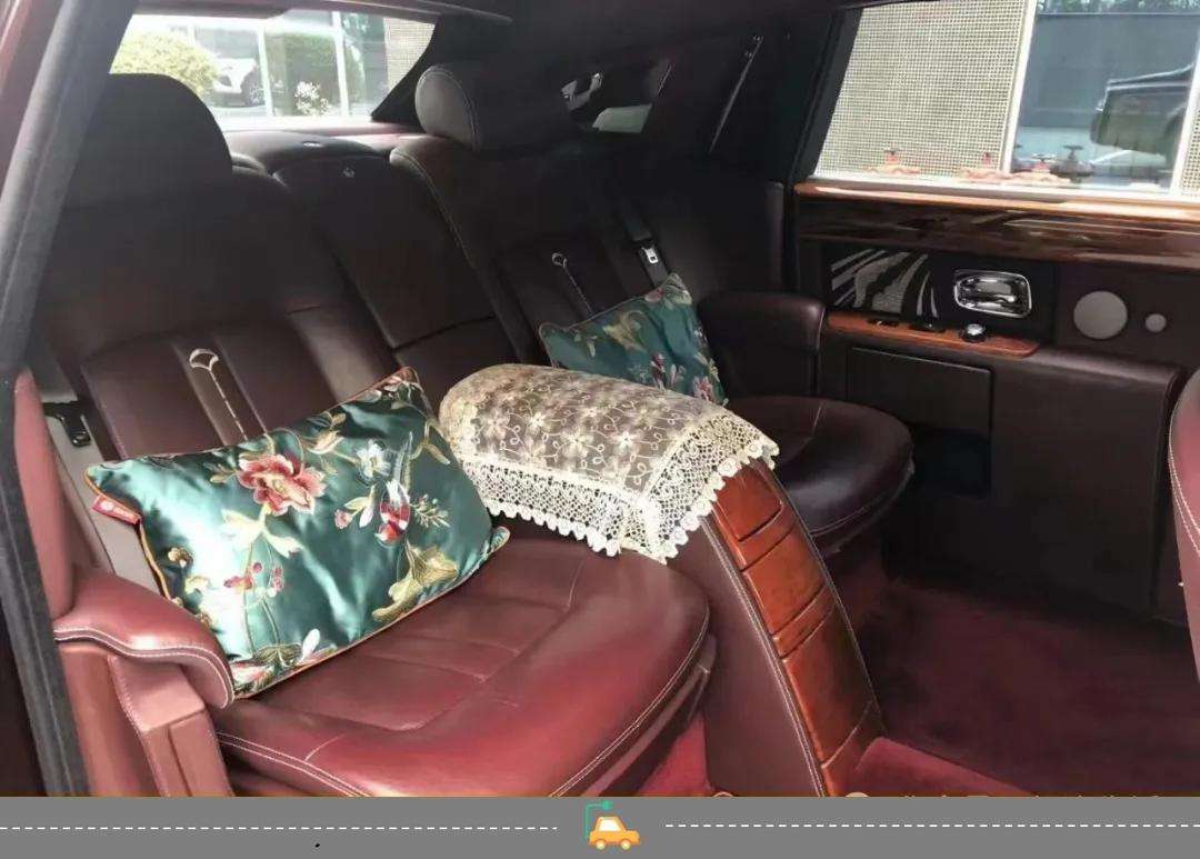 劳斯莱斯车身定制_如何通过定制选项打造独一无二的劳斯莱斯?_定制一辆劳斯莱斯要多久拿车