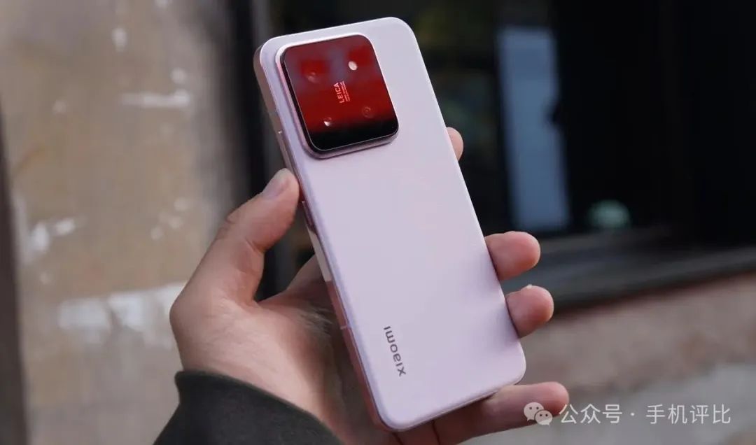 选小米手机的理由_追求性价比:用户为何选择小米手机?_小米追求性价比