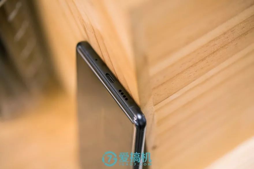 小米主打性能的手机_2021小米手机测评_真实评测：小米手机的价值与性能