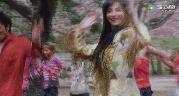 张柏芝的影视作品中的温馨瞬间_柏芝被虐片图片_留在校园里的温馨瞬间