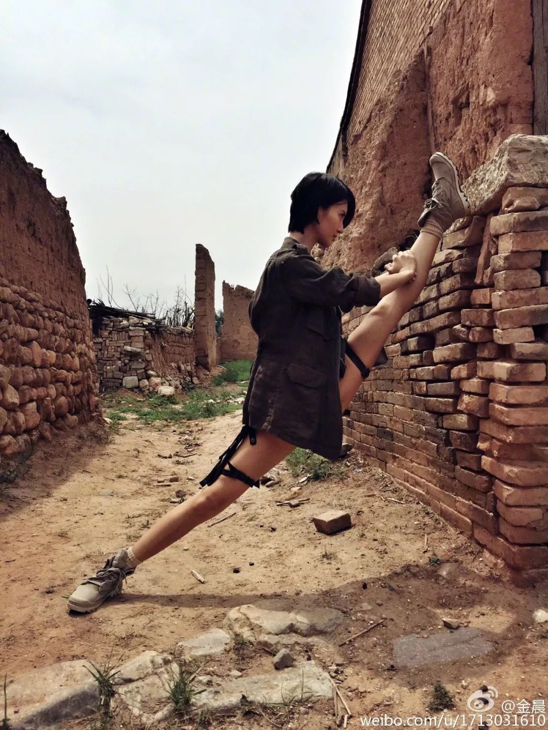 李易峰在新剧中挑战反派角色,演技受赞_李易峰演技吐槽_李易峰演技炸裂