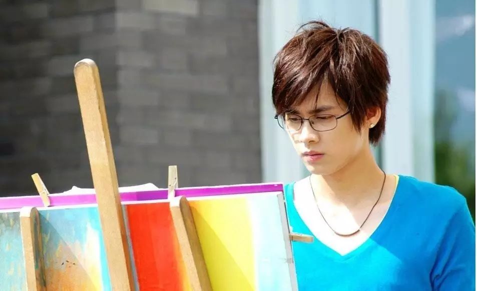 李易峰：从古剑奇谭到多面角色演绎，演技稳步上升获观众认可