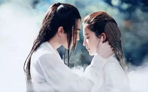 李易峰演技长进_李易峰在新剧中挑战反派角色,演技受赞_李易峰演技炸裂