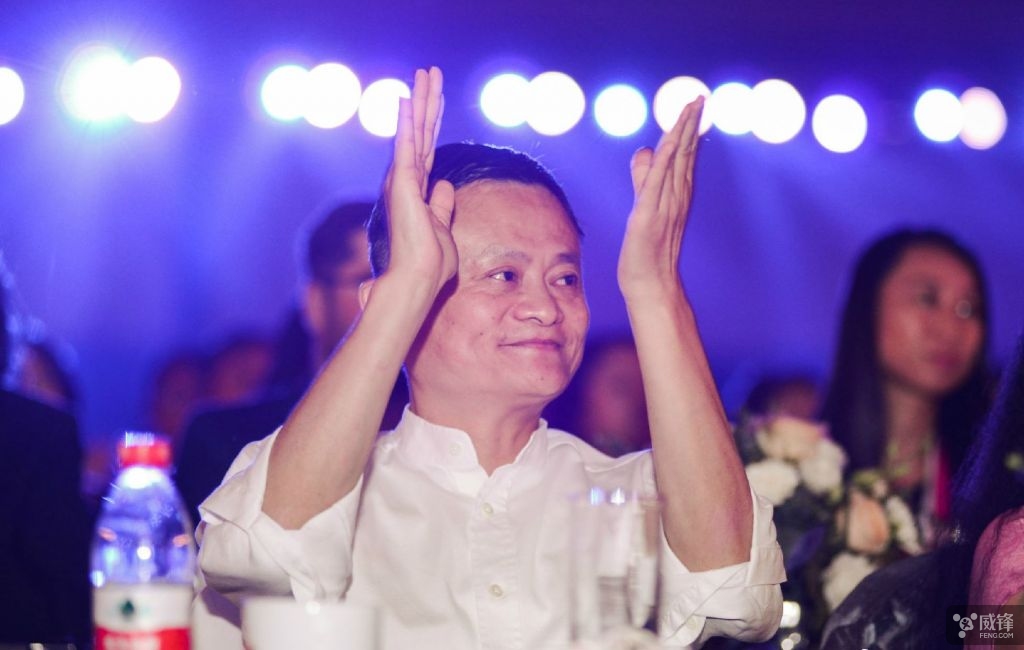 马云最欣赏的女企业家_马云对女性企业家的支持与推动_马云身边重要的女强人