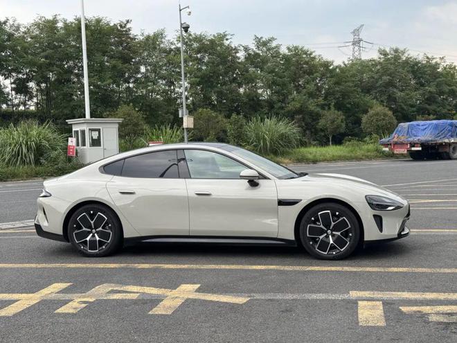 小米汽车参数_小米汽车SU7 Max的续航特点与优势_小米汽车配置