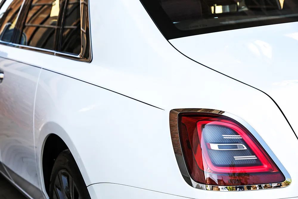 劳斯莱斯车身用什么材料做_劳斯莱斯模型_劳斯莱斯的车身材料与轻量化设计