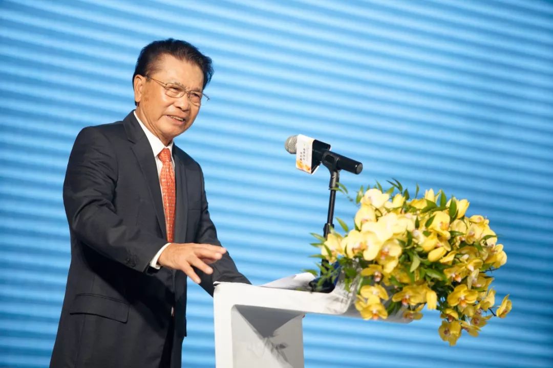 何享健的社会责任与公益活动_公益活动承担任务_公益和社会责任的区别