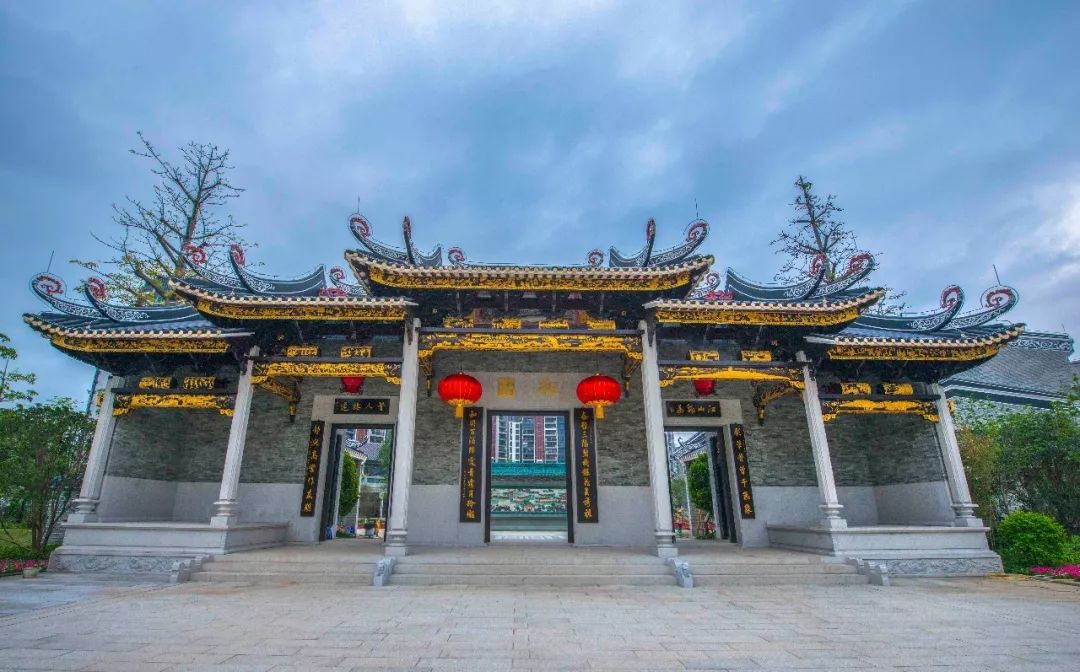 公益责任感_助力公益活动彰显社会责任_何享健的社会责任与公益活动