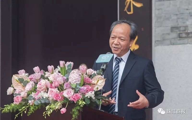 公益责任感_何享健的社会责任与公益活动_助力公益活动彰显社会责任