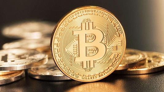 比特币与黄金对比：揭秘数字货币革命及其对支付方式的影响