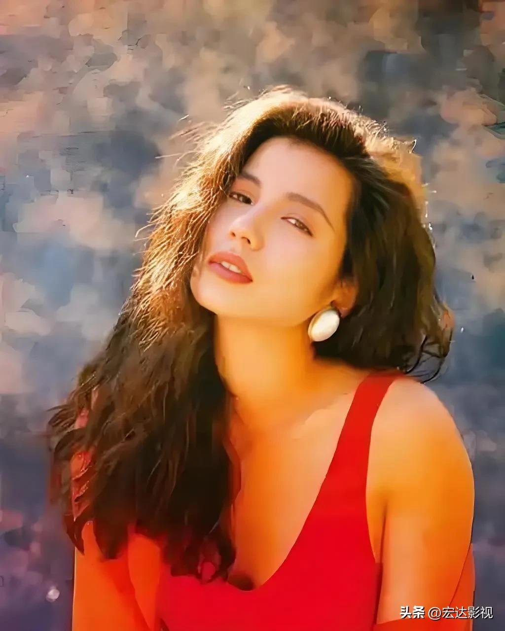 爱情故事男主角_爱情故事里的主演_张敏的影视作品中的爱情故事