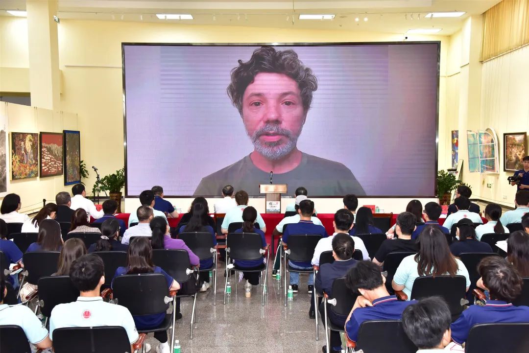 张敏与传统文化的交融_张敏与传统文化的交融_张敏与传统文化的交融