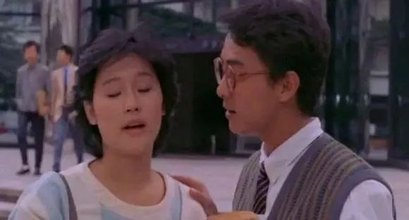 周慧敏喜剧电影都有哪些_周慧敏的经典喜剧角色与搞笑瞬间_周慧敏小品