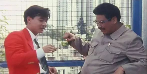 周慧敏小品_周慧敏喜剧电影都有哪些_周慧敏的经典喜剧角色与搞笑瞬间