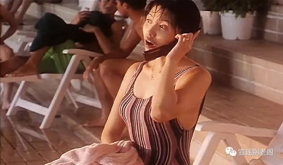 周慧敏的笑_周慧敏搞笑电影_周慧敏的经典喜剧角色与搞笑瞬间