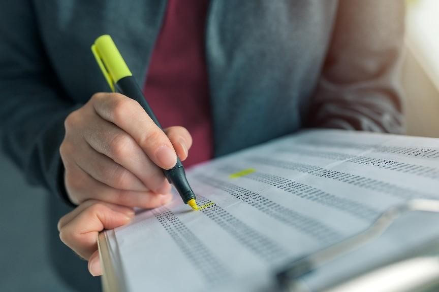 市场流动性指标有哪些_交易所提供流动性_您的卖单下达后，将进入交易所的订单簿，等待买家匹配您的卖价。卖单执行所需的时间取决于市场状况、交易量和您设定的价格。在流动性强的市场中，该过程几乎可以立即完成，但在波动性较大或流动性较差的市场中，可能