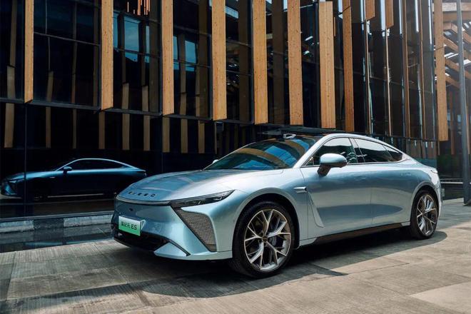 小米汽车如何解决续航焦虑？_小米汽车值得等吗_小米汽车你敢开吗