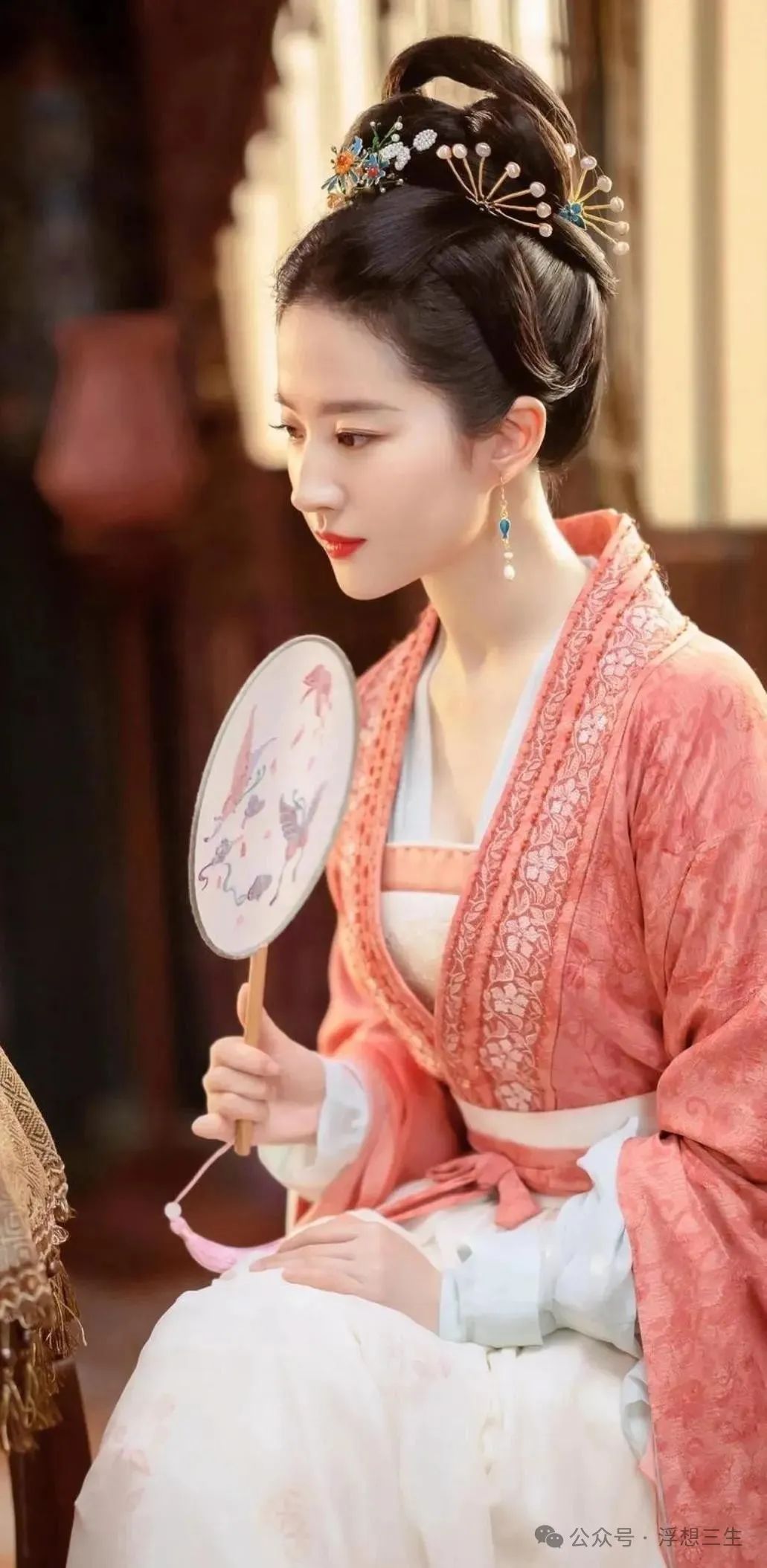 刘亦菲的梦想_刘亦菲变身_刘亦菲：坚持与梦想的化身