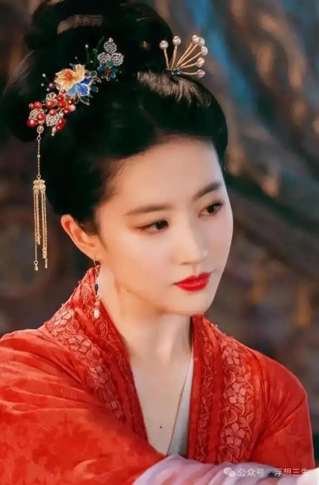 刘亦菲：坚持与梦想的化身_刘亦菲的梦想_刘亦菲变身