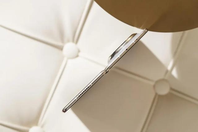 华为的商务手机_Mate系列手机在商务中的应用_华为高端商务手机mate