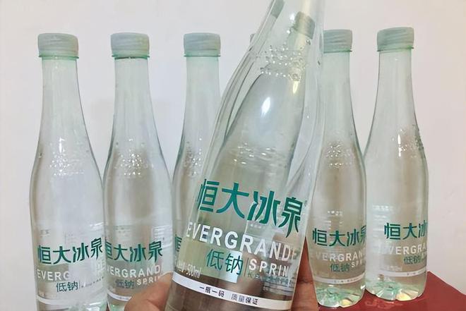 饮用水面临着挑战我国主要是_钟睒睒如何应对饮用水行业的挑战_钟睒睒如何应对饮用水行业的挑战