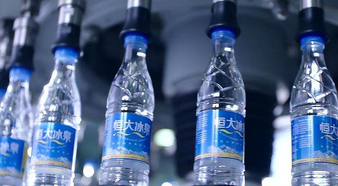 饮用水面临着挑战我国主要是_钟睒睒如何应对饮用水行业的挑战_钟睒睒如何应对饮用水行业的挑战