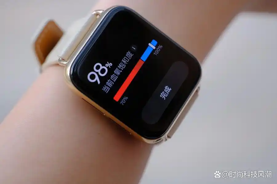 智能手表oppowatch_oppo手表黑科技_OPPO的智能手表：科技与健康的融合