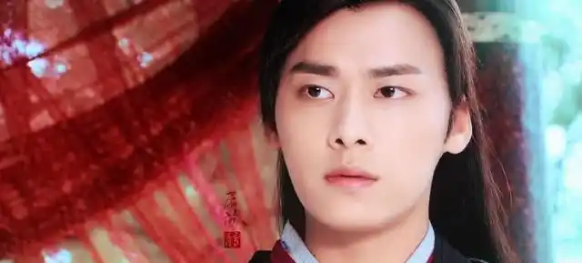 李易峰真实照片_李易峰的个人生活曝光,真实一面令人心动_李易峰真人有多帅