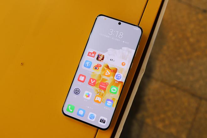 华为音乐好嘛_使用华为手机的音乐体验有多好？_华为音乐音质好吗