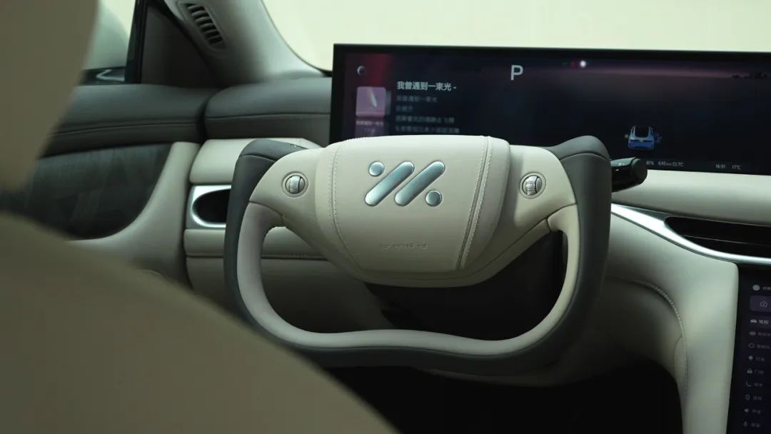 小米汽车长啥样_小米汽车车型_从设计到实际体验：小米汽车的操控表现