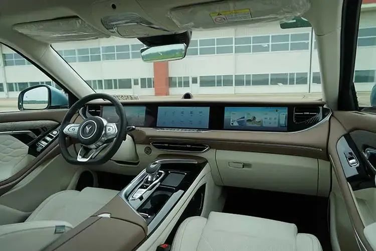 小米汽车你敢开吗_小米汽车车型_从设计到实际体验：小米汽车的操控表现