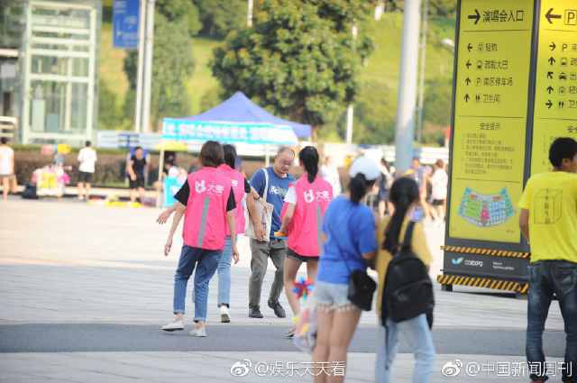 李宇春全新专辑《新航程》正式发布，乐迷期待值高_李宇春2017行程总结_李宇春行程2021