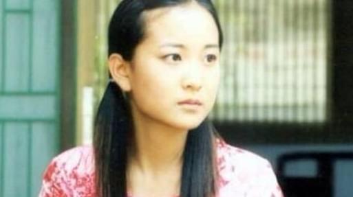 贾玲：从相声到真人秀，无包袱喜剧女王的传奇人生与感动瞬间