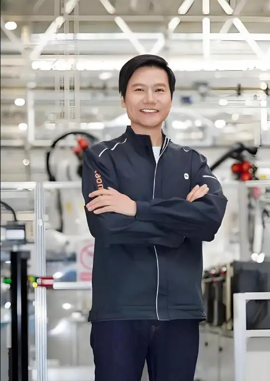 雷军当选亚洲最佳CEO，小米集团在全球科技舞台上的崛起与影响力