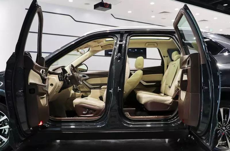 小米汽车你敢开吗_小米汽车中层_以舒适为中心:小米汽车的驾驶体验