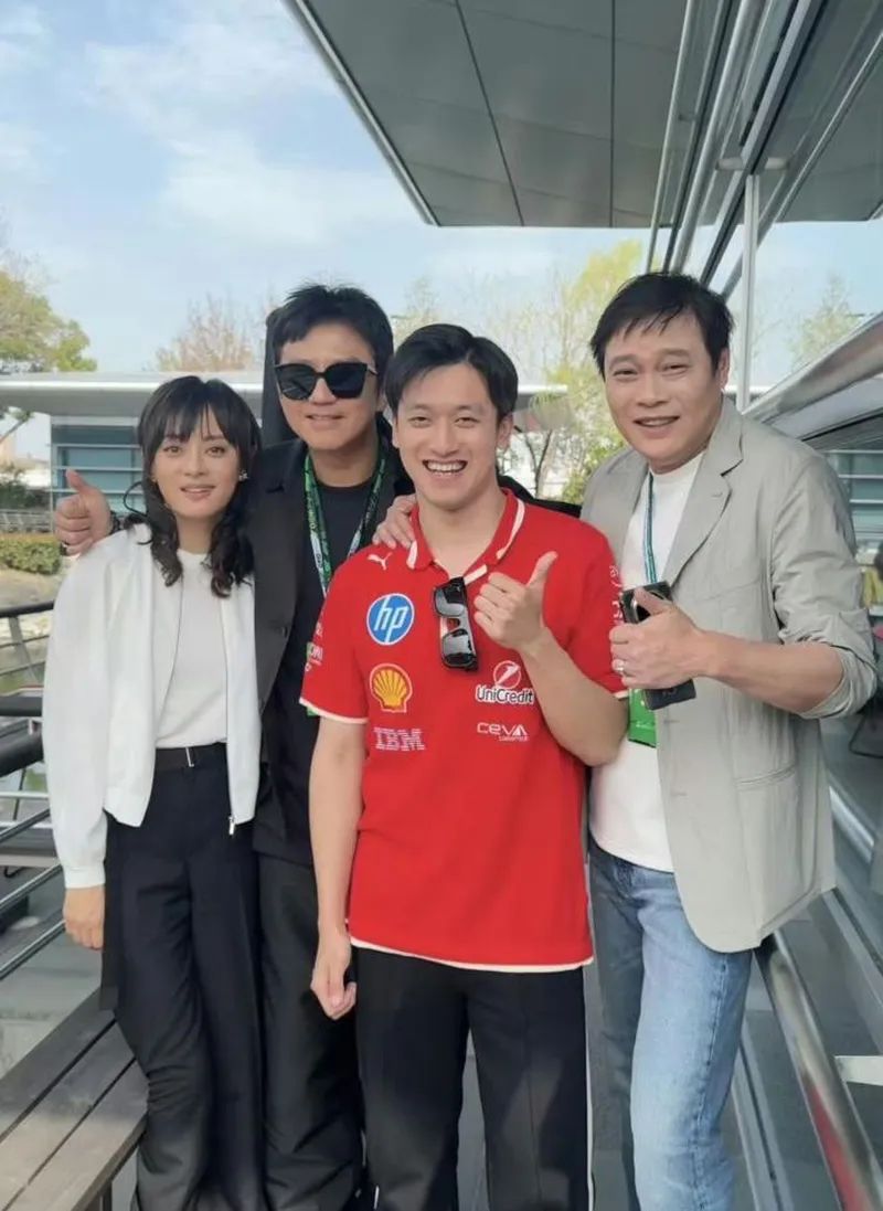 孙俪电视剧_孙俪邓超儿子撞脸妈妈引热议_孙俪