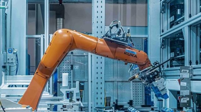 宝马驾驶测试_宝马汽车在安全测试中的卓越表现分析_宝马测试视频