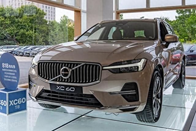 传统燃油车市场下滑原因分析：国产新能源汽车崛起与合资品牌停滞