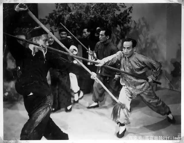 李小龙电影音乐插曲_李小龙电影纯音乐_李小龙的经典电影音乐与氛围