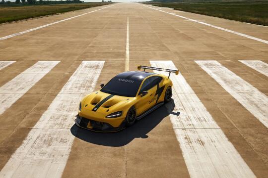 小米汽车SU7深度体验：用户反馈与实际表现解析