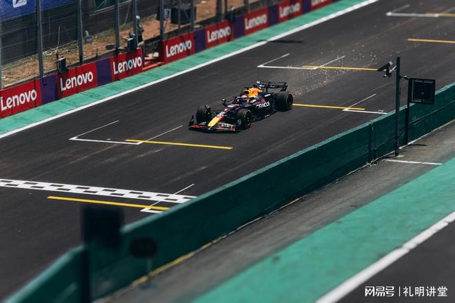 驾驶乐趣：小米汽车的操控体验_小米汽车你敢开吗_小米汽车效果图