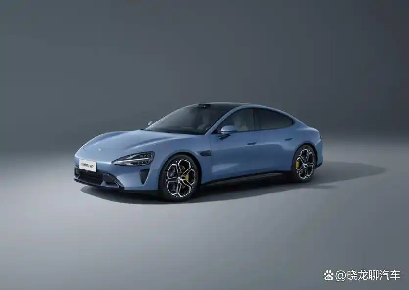 上海上市公司部门经理小赵，因全家需求入手小米SU7 2024超长续航版