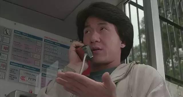 26年前香港警匪片，成龙主演，为求真实，拍摄时炸了一条街